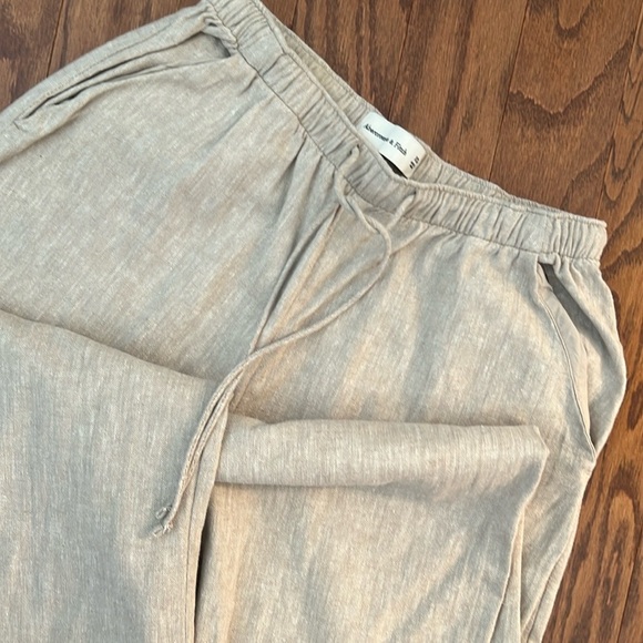 Abercrombie and Fitch wide leg linen pants, size XS, like new - Picture 3 of 5